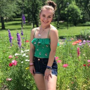 Meet your Posher, Bailey